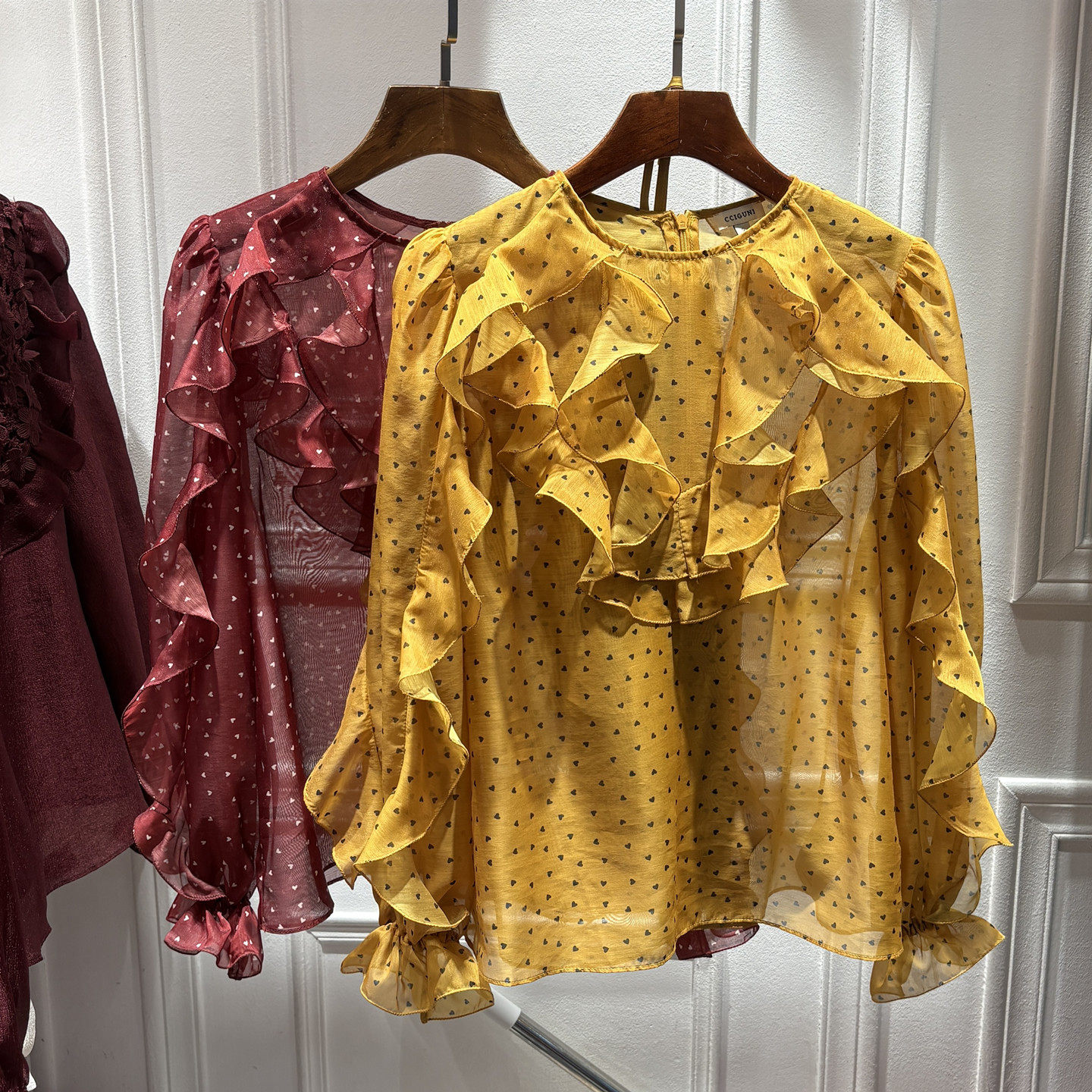 南油2026春季新品女装荷叶边圆领泡泡长袖衬衫高级法式小爱心上衣,淘宝优惠券,粉丝福利购,淘宝优惠卷