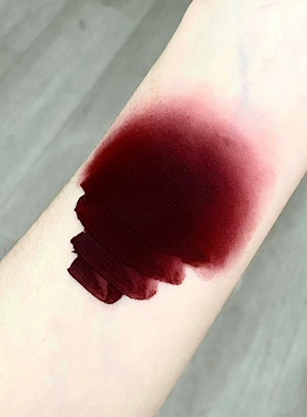 口棕唇釉829车厘子恶女色欧美哑光血浆红暗黑暗红棕色826酵素口红