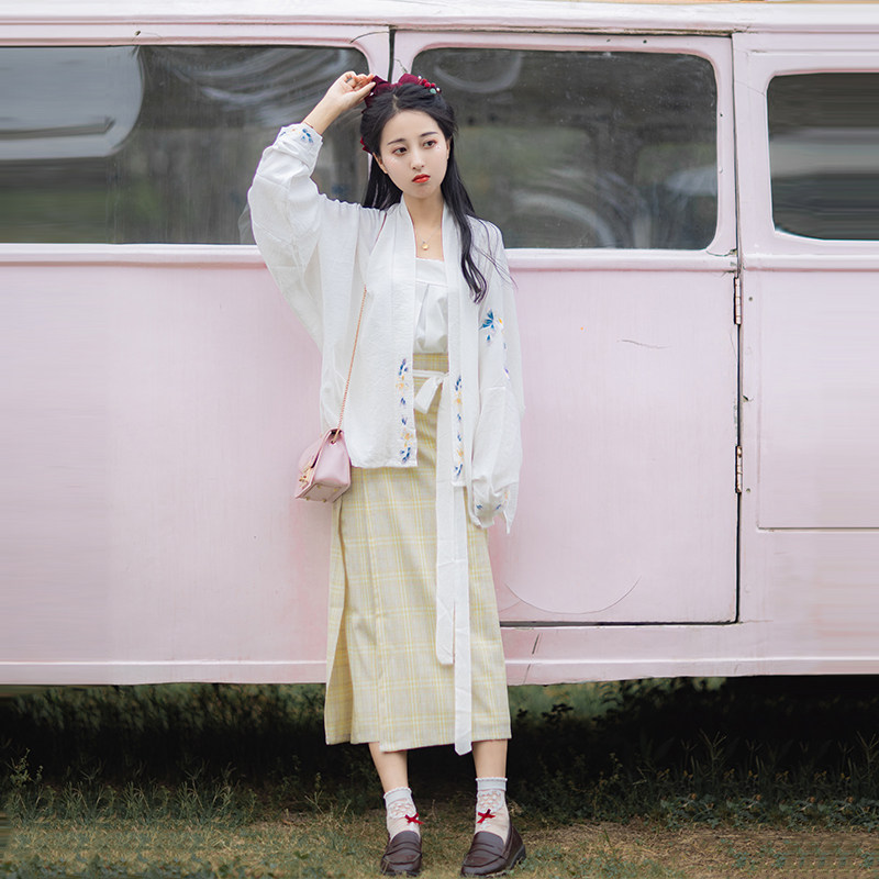 亮恰原创【栀夏】宋制汉服袖旋裙飞机 亮恰汉服