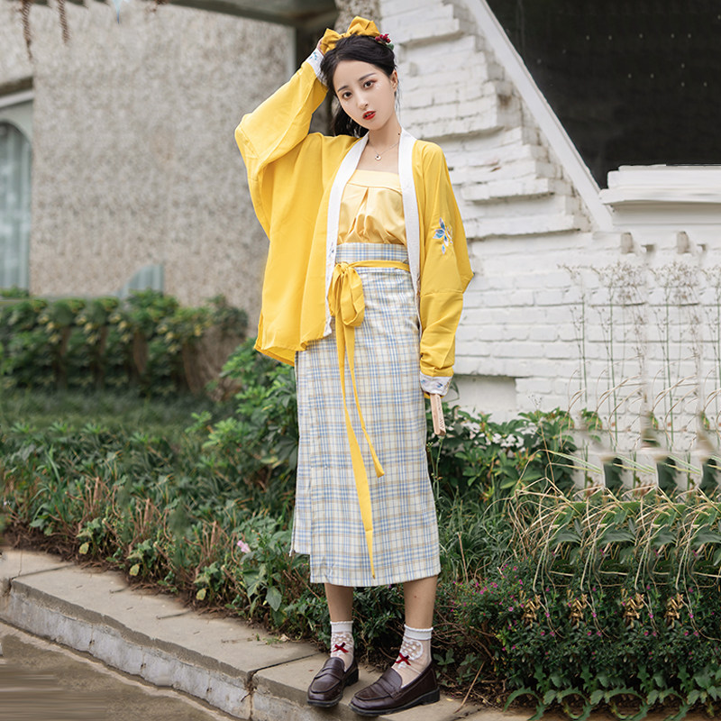 亮恰原创【栀夏】宋制汉服袖旋裙飞机 亮恰汉服