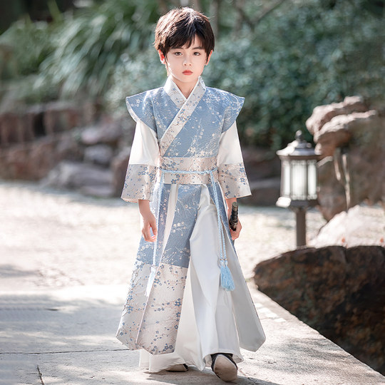 Jungen Hanfu Frühlings- und Herbst-Kinderkostüme im chinesischen Stil