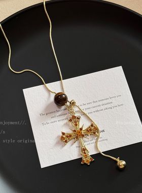 中古金色十字架项链秋冬高级感轻奢小众设计毛衣项链女款美拉德潮