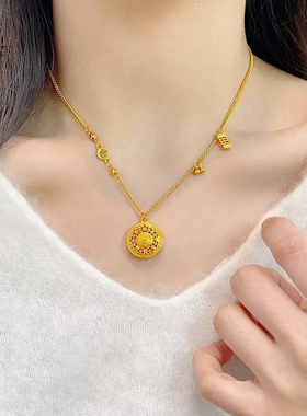 M扣肖邦链八宝罗盘吊坠项链女款2024新款轻奢小众锁骨链条配饰品