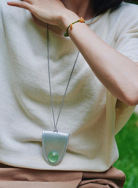 彩色磁吸皮革挂脖眼镜夹项链