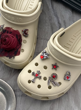 无人区玫瑰｜洞洞鞋鞋花暗黑系朋克风配饰适配Crocs鞋扣可拆卸diy
