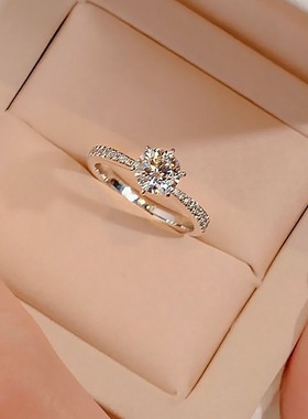 DR经典六爪钻戒女一克拉