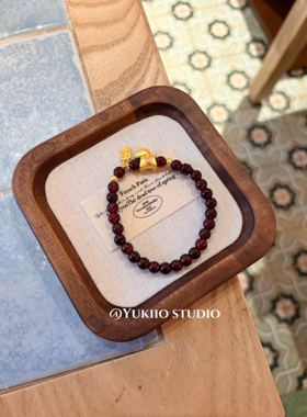 石榴红小马手串女款精致百搭本命年礼物高级闺蜜手链甜美学生礼物