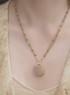 新款圆盘吊坠拼色项链女款轻奢小众高级感长毛衣链百搭送妈妈礼物