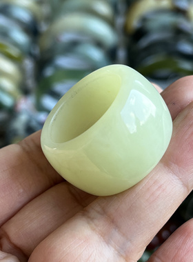黄白老玉扳指大口23+