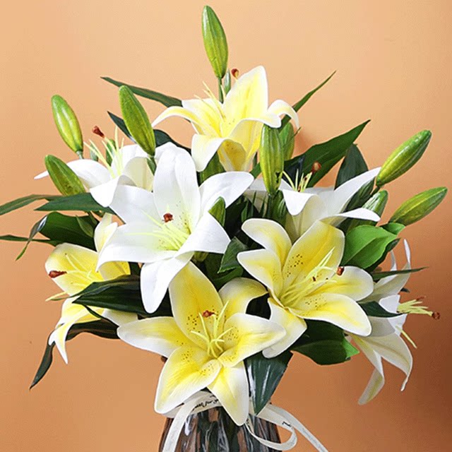 Lily simulated flowers decorative flowers fake flowers silk flowers living room Lily simulated flowers decorative flowers fake flowers silk flowers living room