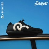 Трендовый гоночный автомобиль, красные туфли, спортивная обувь для отдыха