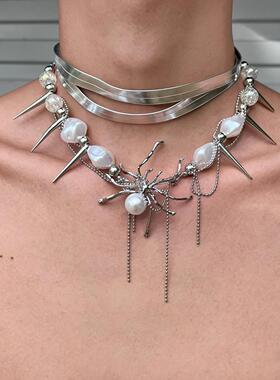 Exaggerated punk necklace, clavicle chain潮流男女小众锁骨链
