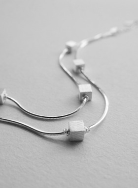 纯银拉丝双层小方块通勤风手链