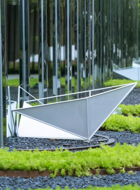 不锈钢船雕塑售楼部草坪酒店水景