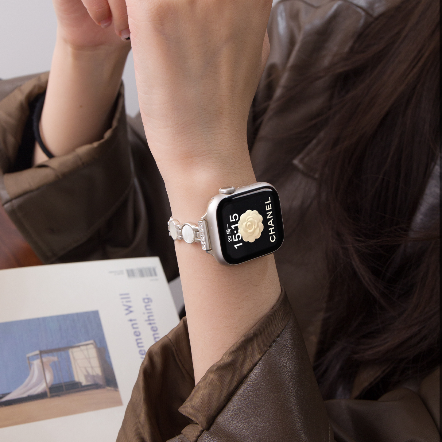 新品【炫彩贝母】适用苹果手表表带applewatch表带金属表带iwatchs11/10/9/8/7se23代细款高级感表女带 - 图1