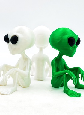 3D打印夜市摆摊爆款蹲坐外星人模型家居书房客厅个性小众装饰摆件