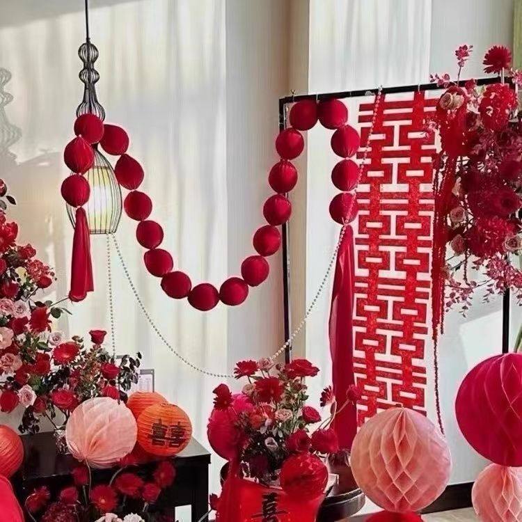 婚庆订婚宴婚房布置装饰婚庆泡沫球串布艺球串挂式背景墙布置装饰,淘宝优惠券,粉丝福利购,淘宝优惠卷