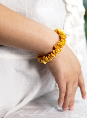 天然鸡油黄蜜蜡不规则手链手串转运好运单圈碎石女满密开运手排