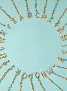 新款26个字母珍珠几何项链女时尚简约个性百搭脖子饰品