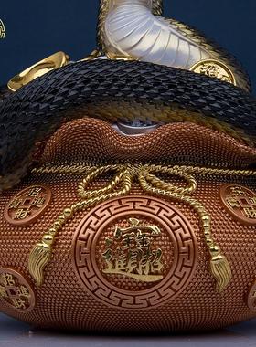 福袋蟒蛇像客厅汉白玉供奉招财