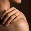 MONOLOGUE Monologue Europa Rhapsody palace style relief diamond inlaid ring as a birthday gift