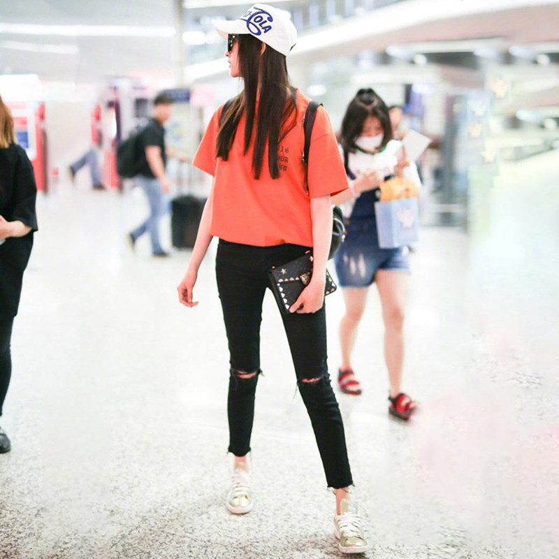 明星黑色女高腰显瘦小脚百搭牛仔裤 棉瑕牛仔裤