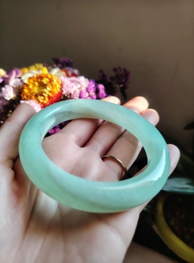 59圈口天然原色无烧无染色天青冻蓝天白云玉石岫玉女款玉镯