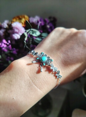 天然原矿湖北绿松石手链925纯银镶嵌蝴蝶手链女生轻奢小众手链