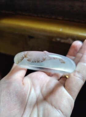 51圈口天然玛瑙手镯女款原色无烧无染色淡马料草花冰种玉髓玉镯