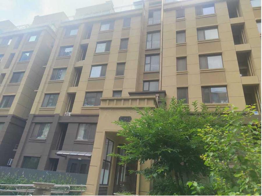 济南市莱芜高新区凤凰北路2号汇源首座19幢东2单元602房地产