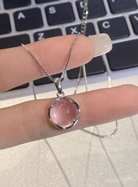 2025新款白玉髓圆形吊坠项链夏季百搭锁骨链条时尚个性气质配饰