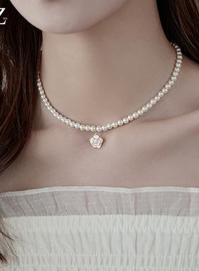 山茶花淡水珍珠锁骨项链高级轻奢