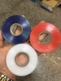 Вся коробка 500 объемов PVC Frosted PE гладкая лапша томатная ветвь галстук Специальная банговая лента виноград