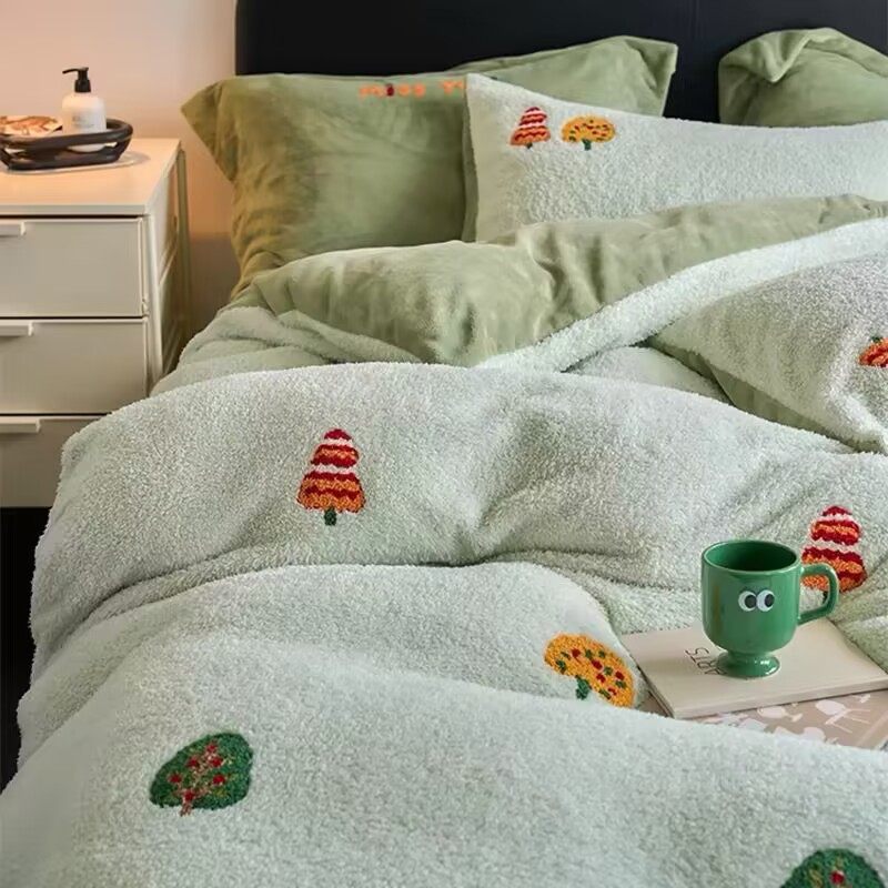 卡通风可爱加厚牛奶绒三四件套冬季羊羔绒刺绣被套珊瑚绒儿童床品,淘宝优惠券,粉丝福利购,淘宝优惠卷