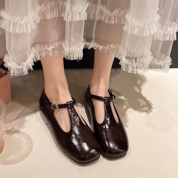 2026春季新款英伦风简约单鞋女学生百搭时尚一脚蹬平底玛丽珍单鞋,淘宝优惠券,粉丝福利购,淘宝优惠卷