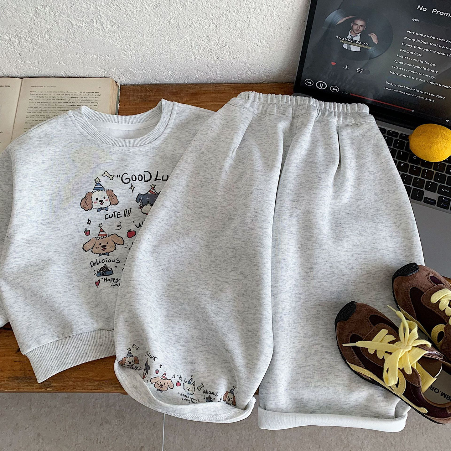 小童洋气卡通宽松卫衣两件套男女童2026春秋宝宝运动服儿童套装潮,淘宝优惠券,粉丝福利购,淘宝优惠卷