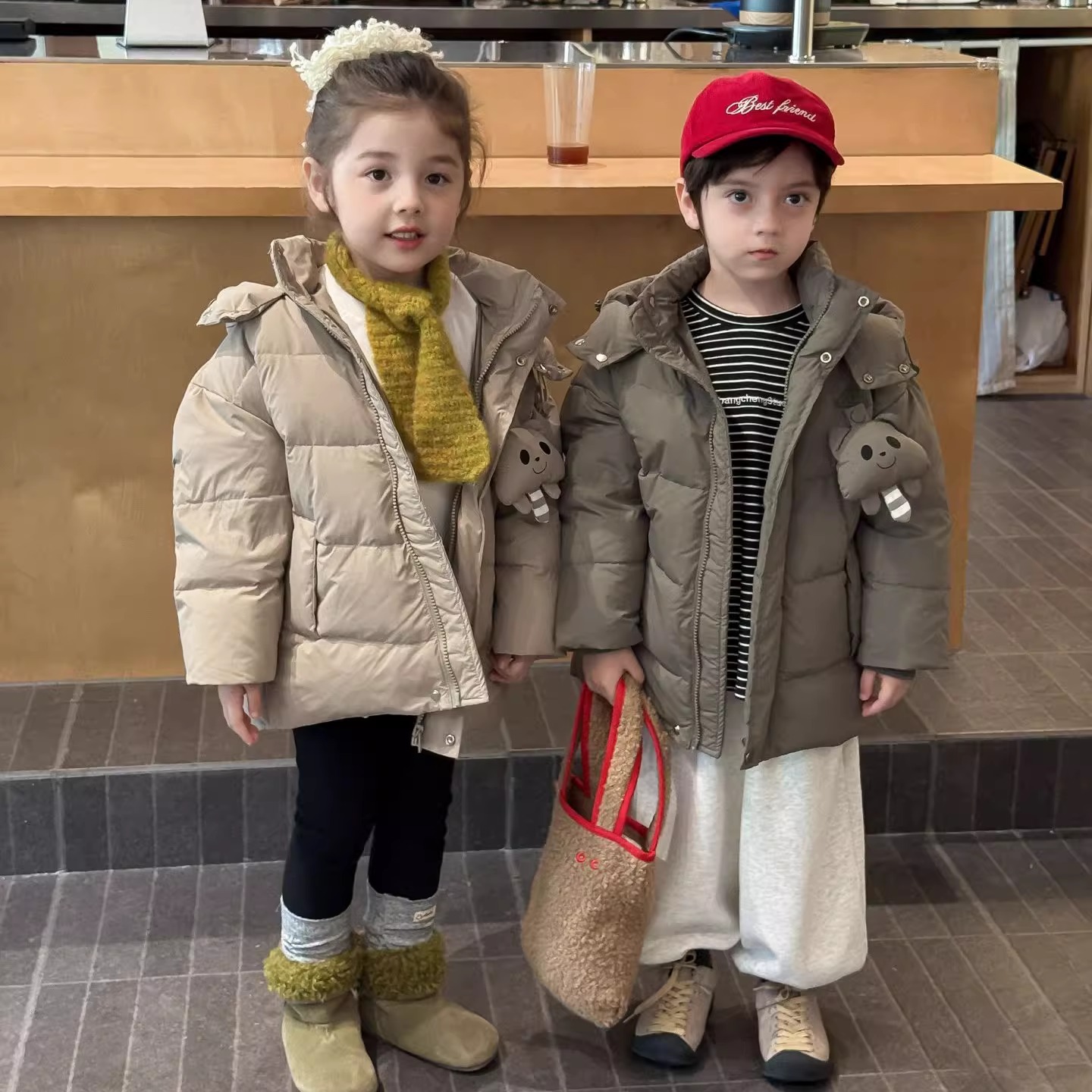 小童卡通中长款连帽羽绒服男女童2025冬装宝宝棉衣服儿童加厚外套 - 图0