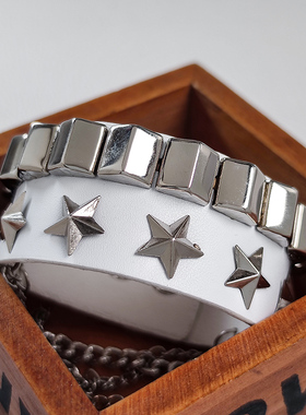 PUNK朋克铆钉手链韩版潮男街舞配饰个性皮革嘻哈手环酷女孩宽手镯