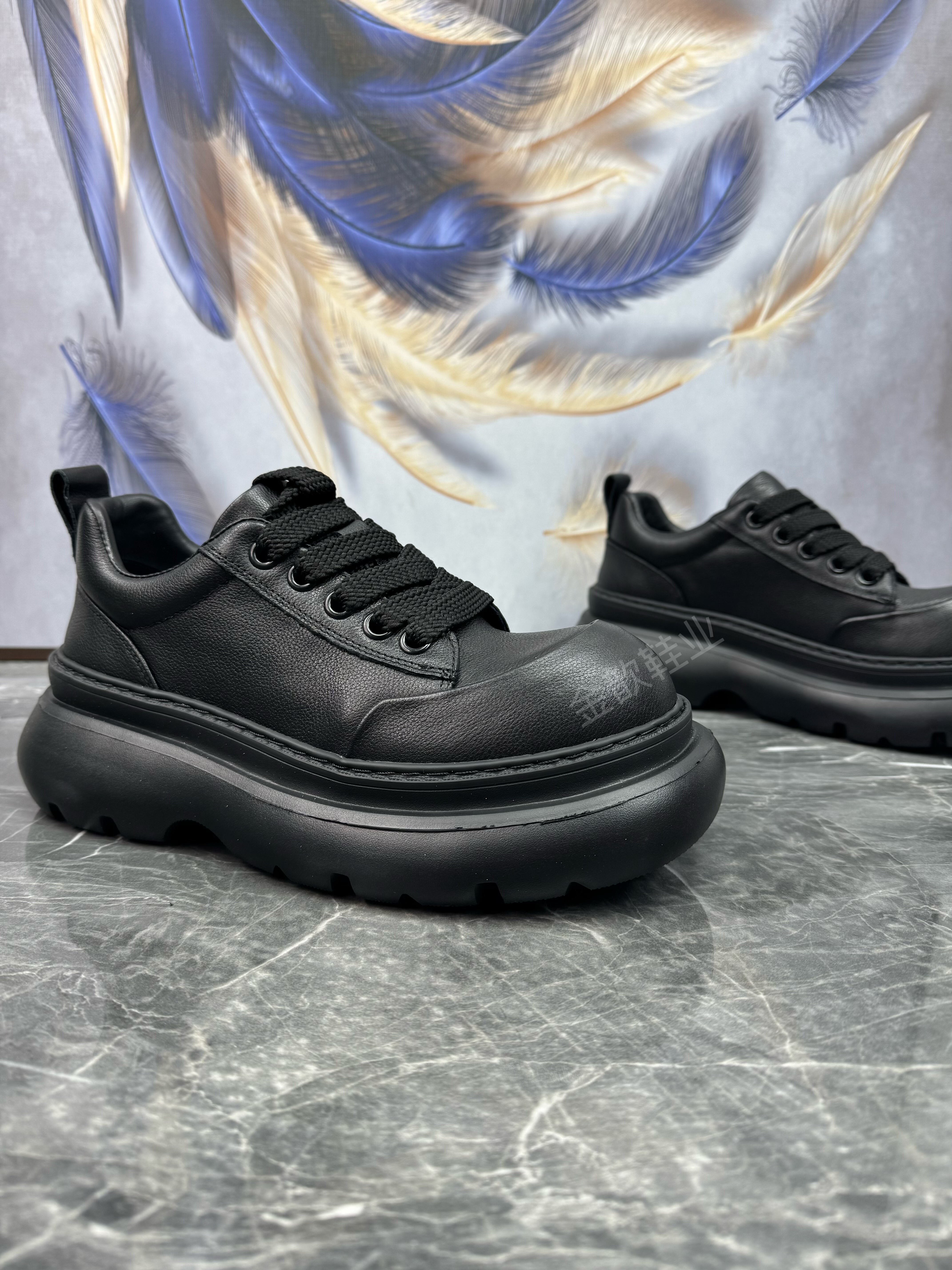 男鞋2025冬季新款头层牛皮轻便厚底增高简约百搭真皮大头休闲潮鞋,淘宝优惠券,粉丝福利购,淘宝优惠卷