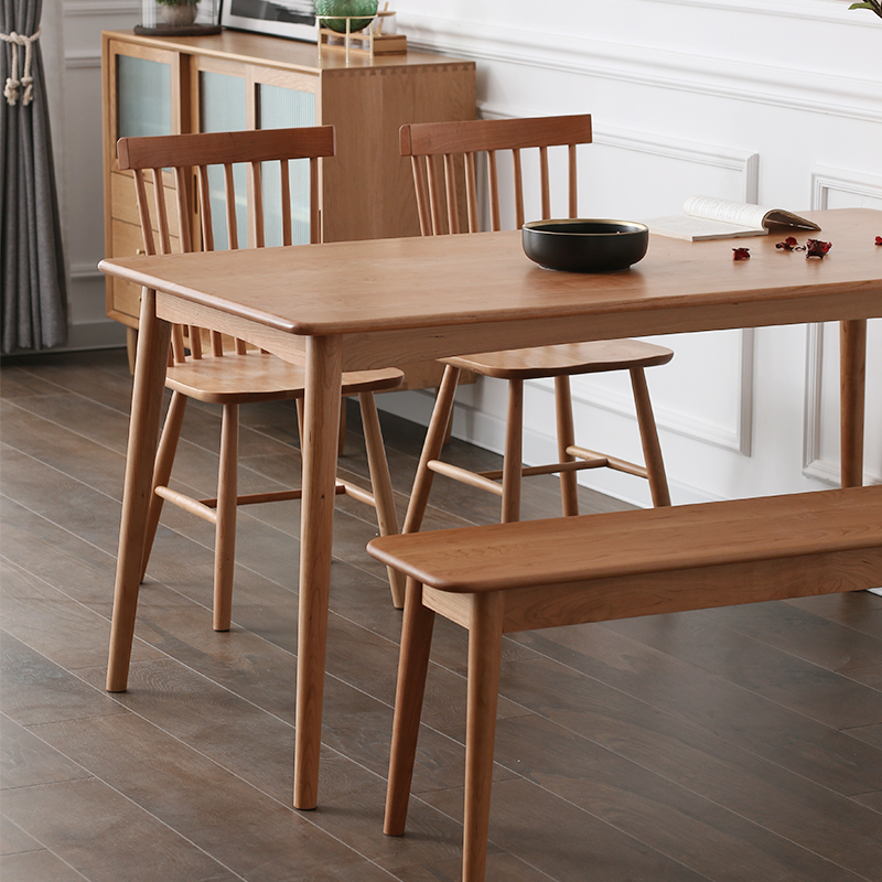 北欧实木小户型长方形饭桌，一桌够多用途