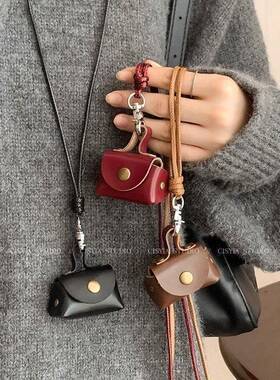 可爱小众设计碱水结面包吊坠项链女秋冬牛角包长毛衣链配饰卫衣链