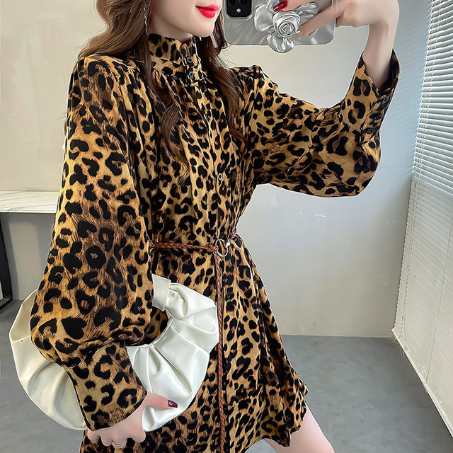 Loose long sleeve leopard print stand collar fashion shirt