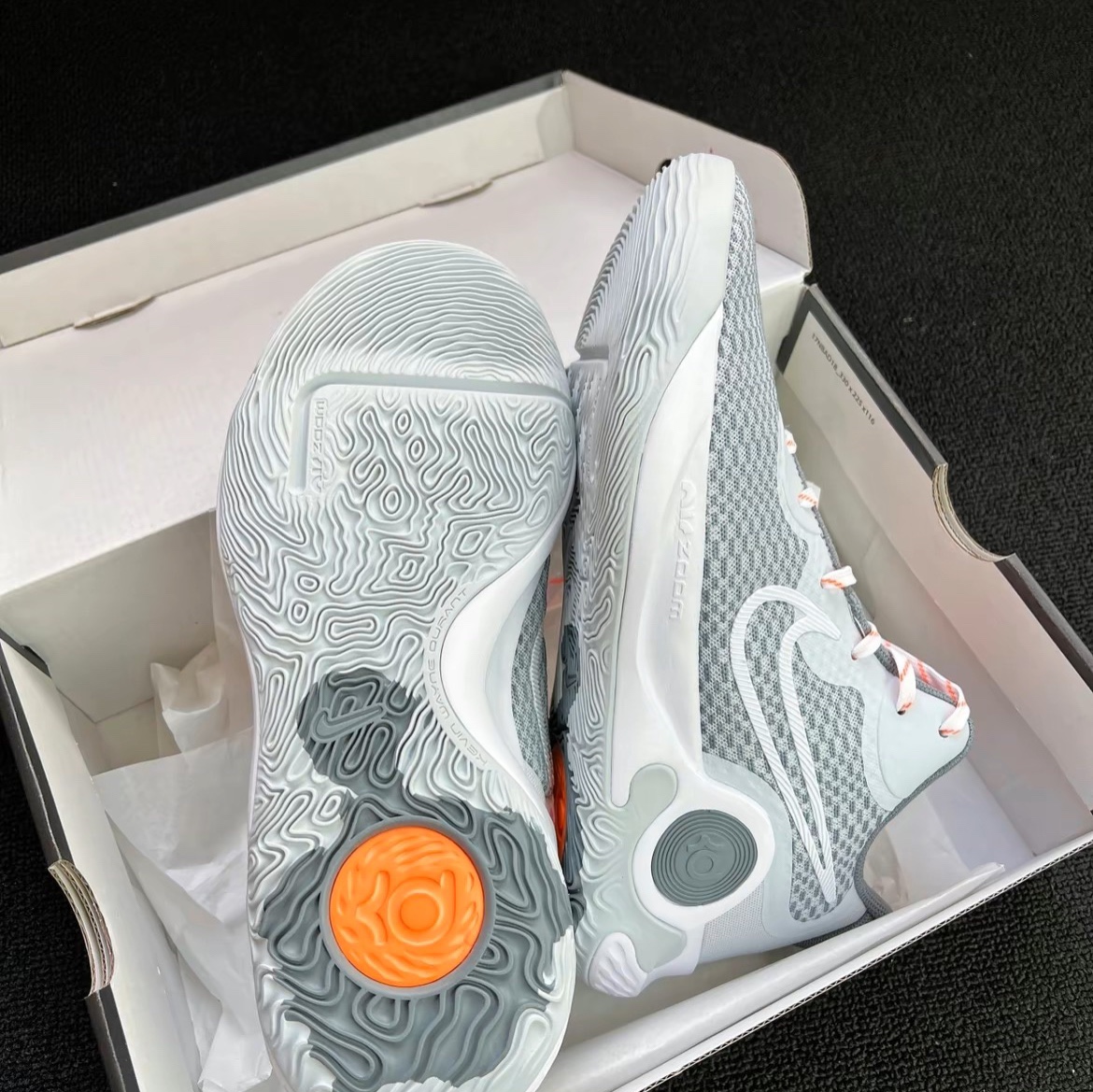 Nike KD Trey 5 IX EP 杜兰特简版实战耐磨运动篮球鞋 CW3402-011 - 图2