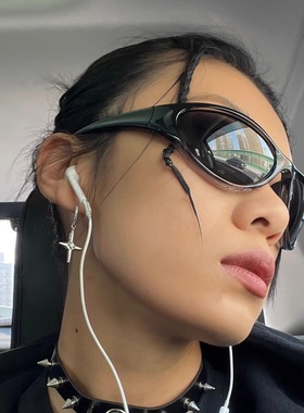 墨镜女Y2K户外徒步凹造型2025新款高级感眼镜防紫外线太阳镜时髦
