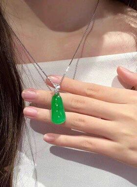 天然冰种福瓜翡翠吊坠缅甸a货满绿18k金镶嵌玉吊坠阳绿飘花玉坠女