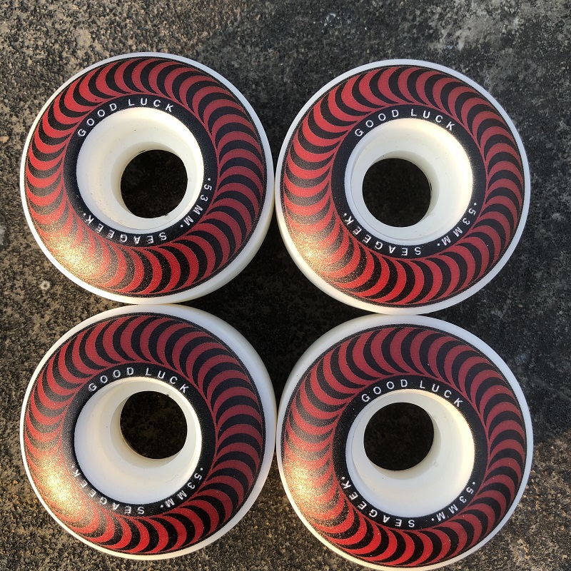 双11捡漏：小火人双翘板专用轮，双翘板动作轮，尺寸：5332 - 图3