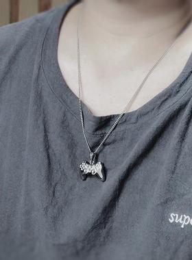 游戏手柄吊坠项链钛钢男青少年