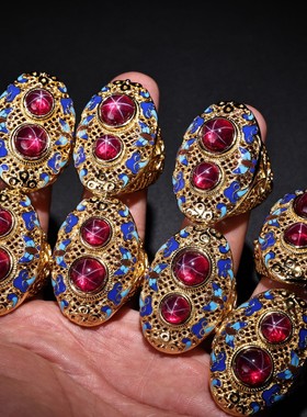 古董文玩宫廷旧藏纯铜花丝珐琅彩镶嵌星光宝石戒指一盒