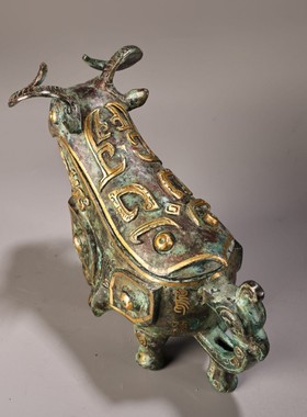 古玩旧藏青铜器牛觥仿古摆件铜牛气冲天盛酒器酒樽古玩收藏送礼