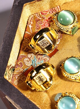 古玩收藏纯铜鎏金猫眼石戒指男女款仿古做旧复古宫廷风指环